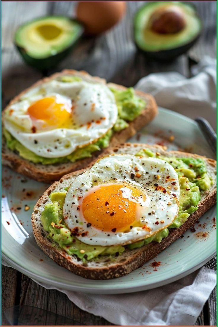 AVACADO TOAST SUNNY SIDE UP